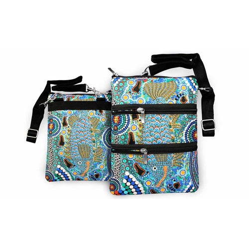 CANVAS SHOULDER BAG, 3 ZIP COLIN JONES BARRAMUNDI